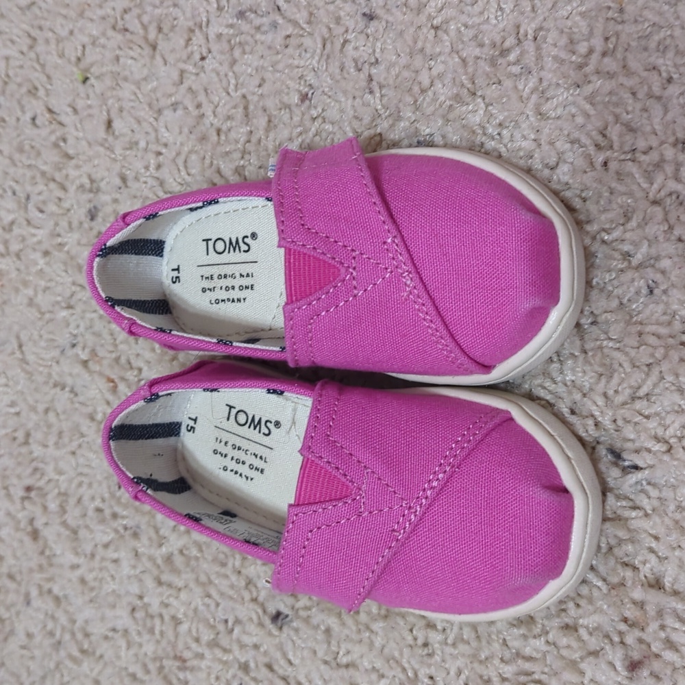 Like New Toms